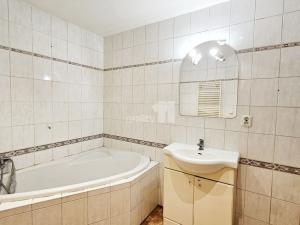 Pronájem bytu 2+kk, Kolín, Politických vězňů, 70 m2