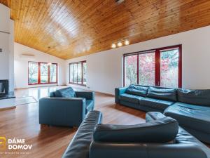 Prodej rodinného domu, Pohořelice, Školní, 350 m2