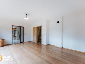 Prodej rodinného domu, Pohořelice, Školní, 350 m2