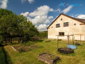 Prodej rodinného domu, Lomnice, 180 m2