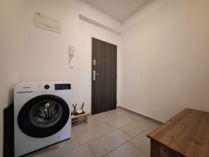 Pronájem bytu 2+kk, Hradec Králové, Střelecká, 65 m2