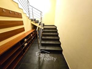 Pronájem bytu 4+kk, Krnov, Ježník, 160 m2