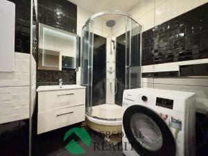 Prodej bytu 3+1, Jirkov, Červenohrádecká, 68 m2