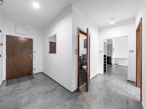 Pronájem bytu 2+kk, Praha - Hlubočepy, Hugo Haase, 67 m2