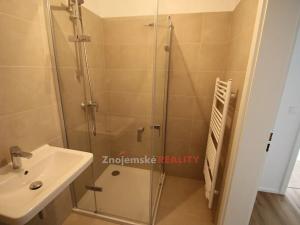 Pronájem bytu 1+kk, Znojmo, Jarošova, 29 m2