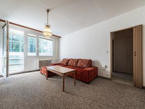 Prodej bytu 2+kk, Praha - Hostivař, Záveská, 48 m2