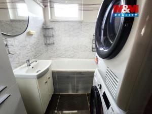 Prodej bytu 3+1, Bitozeves, 70 m2