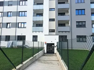 Pronájem bytu 2+kk, Praha - Hlubočepy, Fabiánové, 44 m2