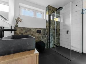 Prodej rodinného domu, Svinošice, 213 m2