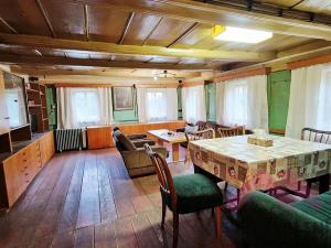 Prodej chalupy, Šluknov, 348 m2