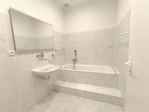 Pronájem bytu 3+1, Nový Bydžov, Třída B. Smetany, 97 m2