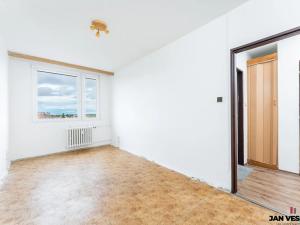 Prodej bytu 3+1, Praha - Horní Počernice, Lhotská, 73 m2