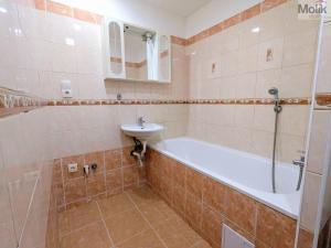 Pronájem bytu 3+1, Bílina - Teplické Předměstí, Sídliště Za Chlumem, 64 m2