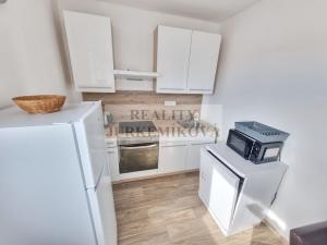 Prodej rodinného domu, Černá v Pošumaví, 200 m2