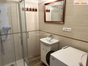 Pronájem bytu 2+kk, Kouřim, Mírové náměstí, 39 m2