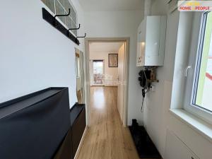 Pronájem bytu 2+kk, Kouřim, Mírové náměstí, 39 m2