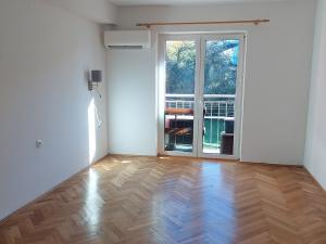 Pronájem bytu 2+1, Benátky nad Jizerou, náměstí 17. listopadu, 51 m2