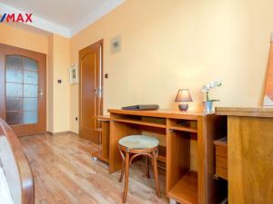 Prodej bytu 2+1, Hradec Králové - Pražské Předměstí, Puškinova, 62 m2