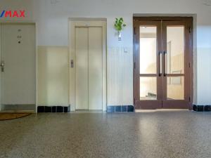 Prodej bytu 2+1, Hradec Králové - Pražské Předměstí, Puškinova, 62 m2