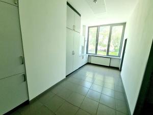 Pronájem kanceláře, Praha - Libeň, Kundratka, 43 m2