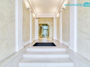 Pronájem bytu 2+kk, Mariánské Lázně, Masarykova, 80 m2