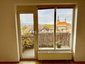 Pronájem bytu 2+kk, Praha, Karla Zicha, 65 m2