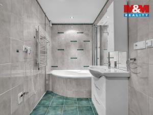 Prodej bytu 3+1, Červený Kostelec - Lhota za Červeným Kostelcem, 17. listopadu, 69 m2