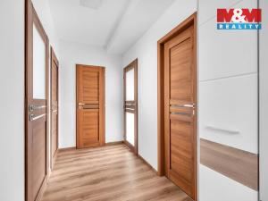 Prodej bytu 3+1, Červený Kostelec - Lhota za Červeným Kostelcem, 17. listopadu, 69 m2