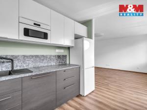 Prodej bytu 3+1, Červený Kostelec - Lhota za Červeným Kostelcem, 17. listopadu, 69 m2