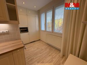 Pronájem bytu 2+1, Praha, Zárubova, 62 m2