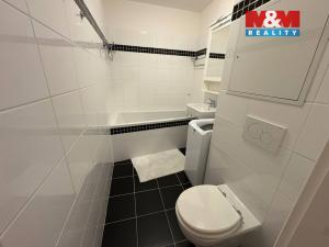 Pronájem bytu 2+1, Praha, Zárubova, 62 m2