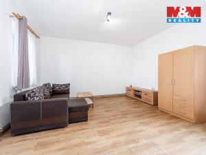 Prodej činžovního domu, Studená, nám. Sv. J. Nepomuckého, 229 m2