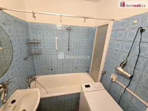 Prodej bytu 3+1, Benešov, Pražského povstání, 65 m2