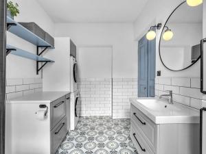 Prodej rodinného domu, Velim, Palackého, 270 m2