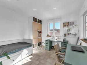 Prodej rodinného domu, Velim, Palackého, 270 m2