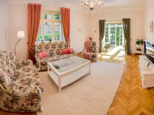 Pronájem bytu 3+1, Karlovy Vary, Krále Jiřího, 130 m2