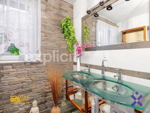 Prodej rodinného domu, Provodov, 234 m2