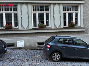 Pronájem skladu, Karlovy Vary, Moravská, 75 m2