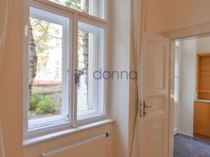 Pronájem bytu 3+kk, Praha, Mánesova, 118 m2