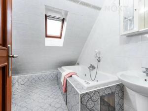 Prodej rodinného domu, Libeř, 425 m2