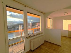 Pronájem bytu 2+1, Litvínov, Valdštejnská, 49 m2