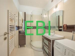 Prodej bytu 3+1, Praha, Hrubého, 65 m2