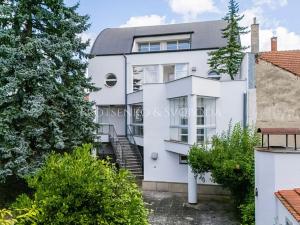 Prodej činžovního domu, Křižanov, Benešovo náměstí, 530 m2