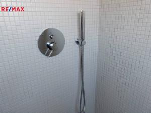 Pronájem bytu 1+kk, Praha, Zdeňky Nyplové, 56 m2