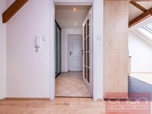 Prodej bytu 2+kk, Praha - Smíchov, Na Zatlance, 53 m2