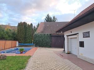 Prodej rodinného domu, Račice, 570 m2