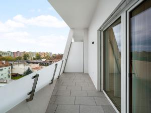 Pronájem bytu 1+kk, Brno - Komárov, Komárovská, 39 m2