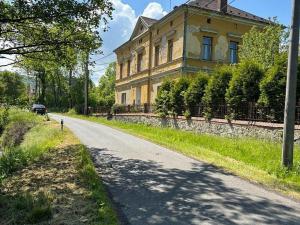 Prodej vily, Javorník - Horní Hoštice, 673 m2