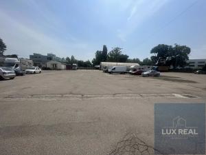 Pronájem garážového stání, Brno, Kaštanová, 30 m2