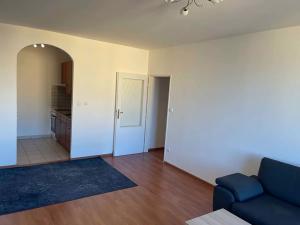 Pronájem bytu 2+kk, Praha - Stodůlky, Volutová, 49 m2